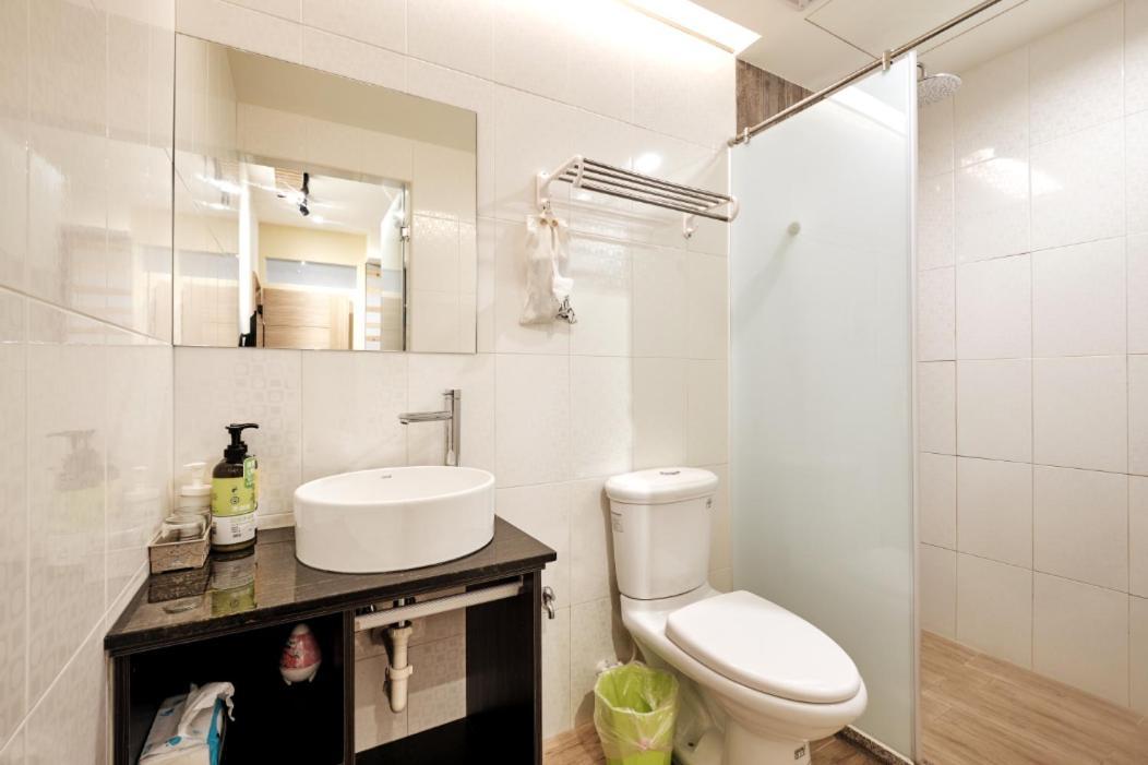 小黑琵416輕旅 Little Happy Hostel Tainan Exterior photo